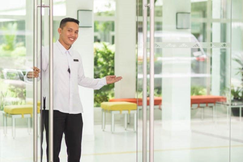 Microtel By Wyndham Up Technohub Hotel